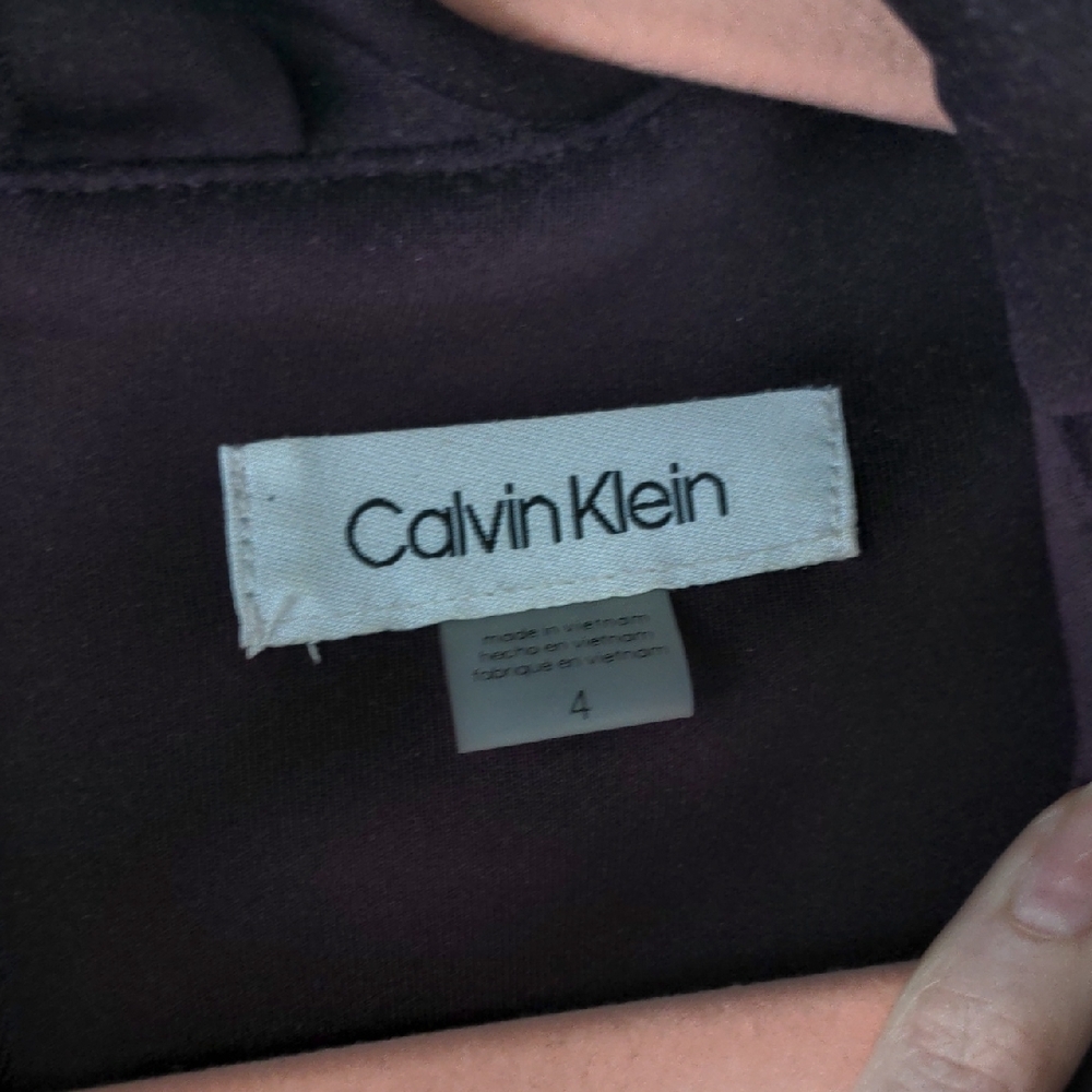 Purple Sleeveless Ruffle Top - Picture 3 of 5